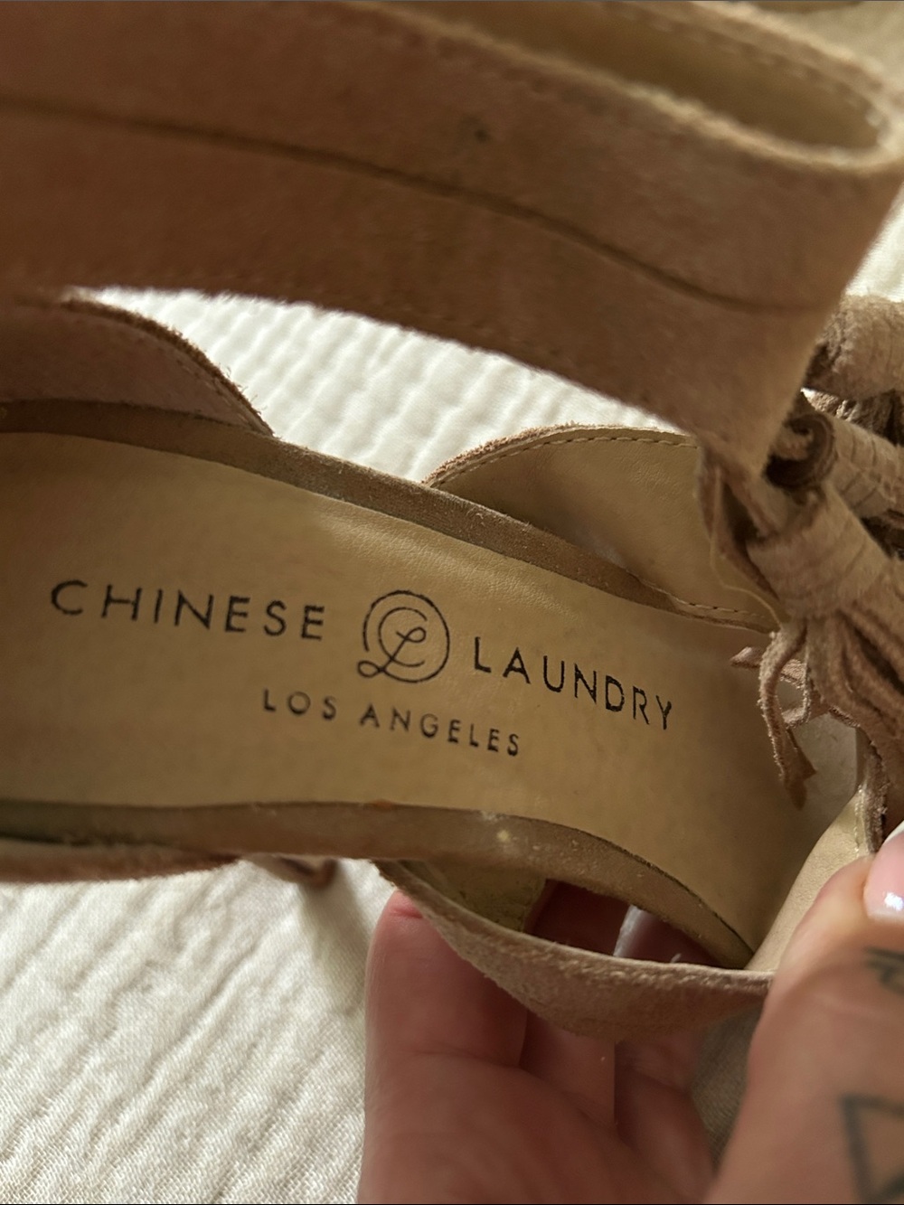 Chinese Laundry Speak Easy Open Toe Tassel Dress Sandal Size 6.5 - Picture 6 of 12